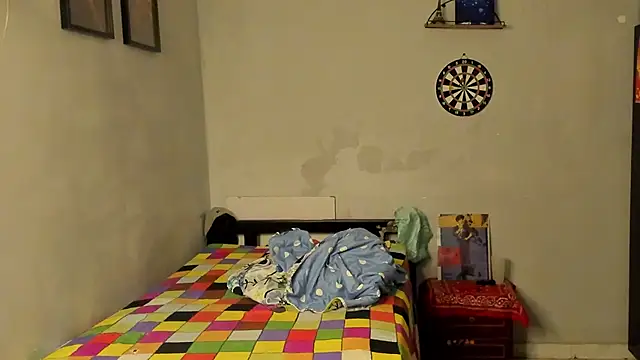 Snapshot of Ivano_joness chatting on 03/05/25, 10:00 Ivano joness online show from 03/05/25, 10:00