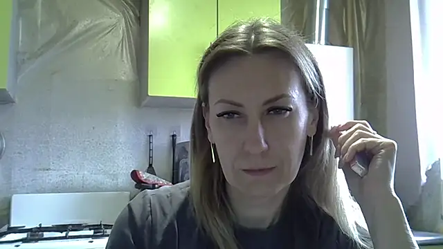 Snapshot of AshleyXHoney chatting on 04/29/26, 06:39 AshleyXHoney online show from 04/29/26, 06:39