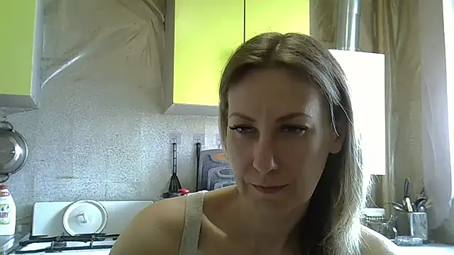 Snapshot of AshleyXHoney chatting on 05/07/26, 06:41 AshleyXHoney online show from 05/07/26, 06:41