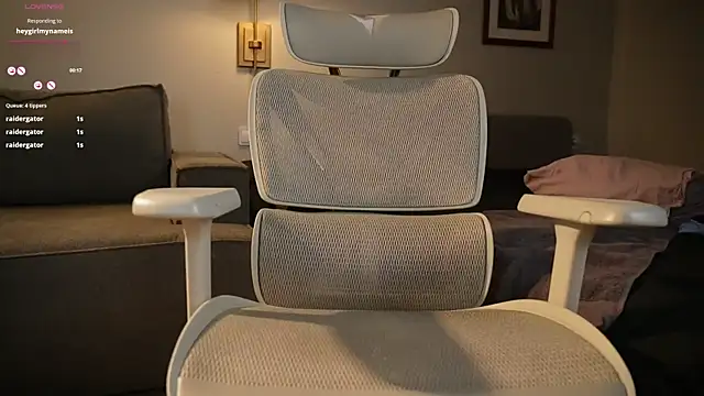 milablum777 online show from 12/29/24, 07:11