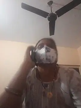 Snapshot of Sajal-03 chatting on 02/12/25, 02:10 Sajal-03 online show from 02/12/25, 02:10