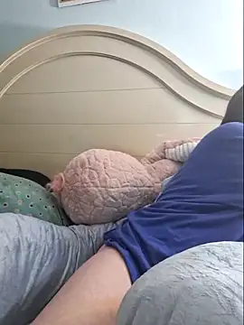 MilfyMrsRobinson online show from 02/14/25, 12:41