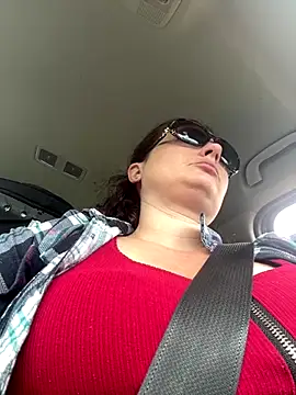 MilfyMrsRobinson online show from 10/27/25, 04:55