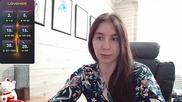 Wowpornoo online show from 09/20/25, 08:26