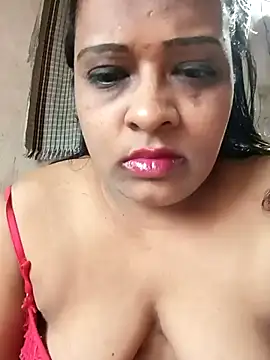 Snapshot of Love_Jenny chatting on 02/21/25, 04:18 Love Jenny online show from 02/21/25, 04:18