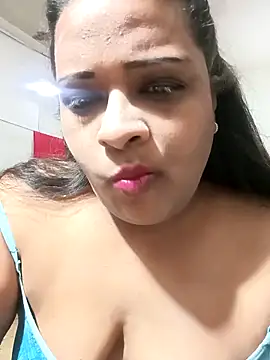 Snapshot of Love_Jenny chatting on 03/03/25, 04:58 Love Jenny online show from 03/03/25, 04:58