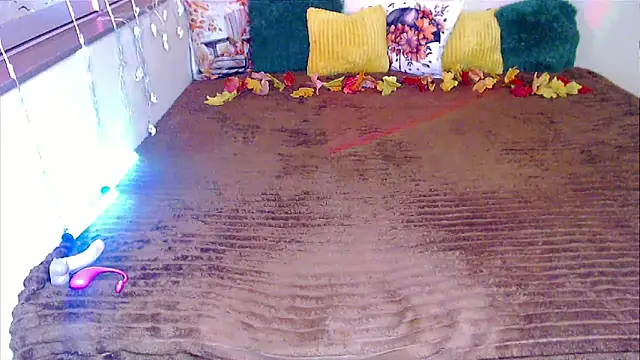 LizaSenri online show from 11/27/25, 11:34