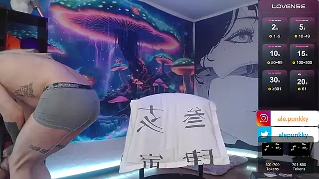 charlotbelucci  online show from 02/14/25, 12:03