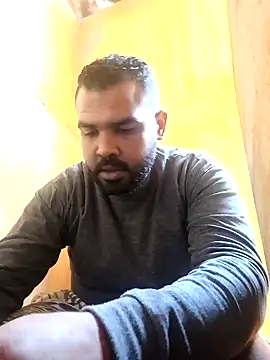 Snapshot of ListedLoin chatting on 02/02/25, 07:30 ListedLoin online show from 02/02/25, 07:30