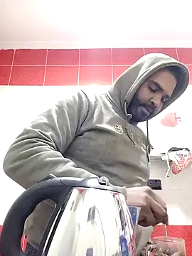 Snapshot of ListedLoin chatting on 03/21/25, 07:02 ListedLoin online show from 03/21/25, 07:02