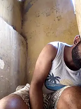 Snapshot of ListedLoin chatting on 11/05/25, 11:21 ListedLoin online show from 11/05/25, 11:21