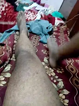 ListedLoin online show from 12/04/25, 10:51