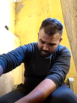 ListedLoin online show from 04/22/26, 04:48