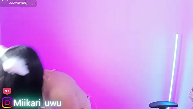 Ahri Elderwood online show from 11/06/25, 03:40