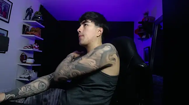 jung dragon online show from 02/19/25, 04:23