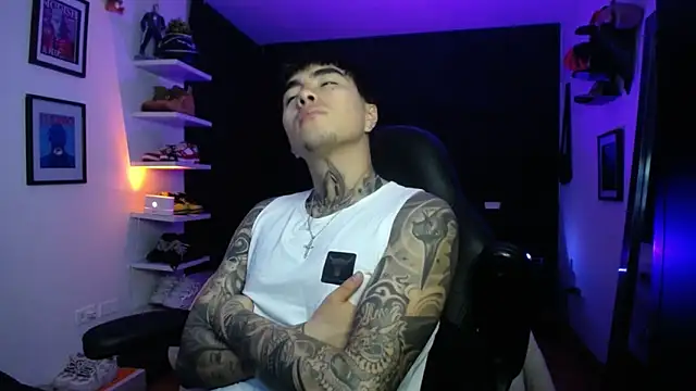 jung dragon online show from 10/06/25, 04:54