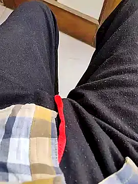 Snapshot of myhot1551 chatting on 12/22/24, 05:56 myhot1551 online show from 12/22/24, 05:56