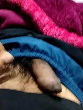 Snapshot of myhot1551 chatting on 12/23/24, 12:46 myhot1551 online show from 12/23/24, 12:46