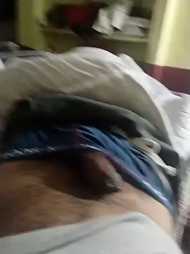 Snapshot of myhot1551 chatting on 12/29/24, 11:39 myhot1551 online show from 12/29/24, 11:39