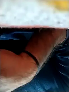 Snapshot of myhot1551 chatting on 01/14/25, 01:15 myhot1551 online show from 01/14/25, 01:15