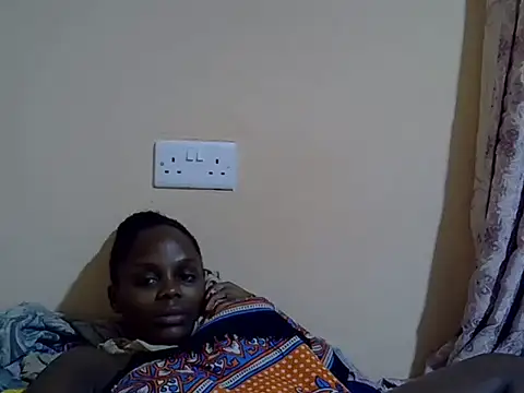 HOT-JAZMINE online show from 10/18/25, 09:21