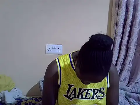 HOT-JAZMINE online show from 10/21/25, 07:31