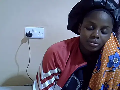 HOT-JAZMINE online show from 10/31/25, 07:26