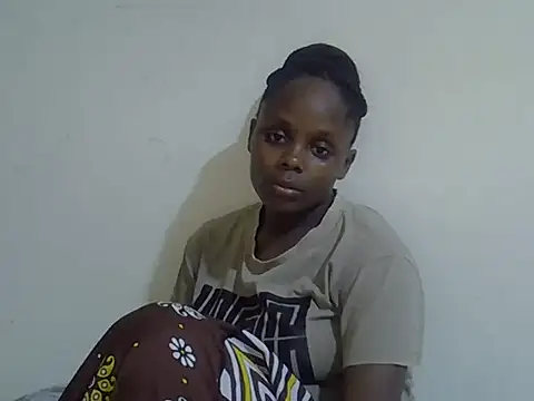 HOT-JAZMINE online show from 04/13/26, 10:21