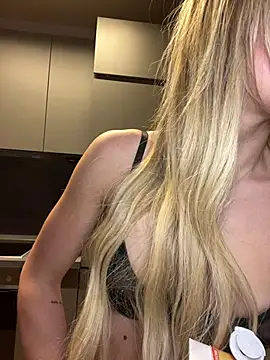 ChiaraVixen online show from 02/07/25, 07:06