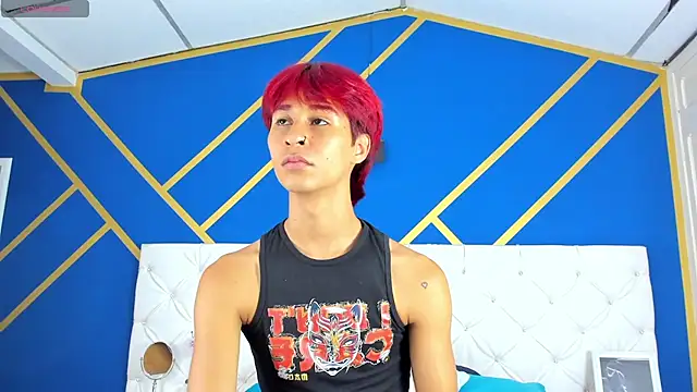 ariel villa online show from 03/20/25, 12:30