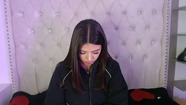 Abril Squirt online show from 10/13/25, 03:23