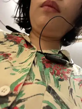 Eliza-E online show from 03/02/26, 06:03