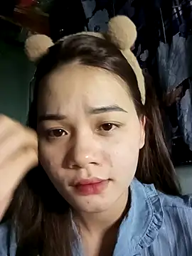 Ngoc-Trinh online show from 01/19/25, 04:14