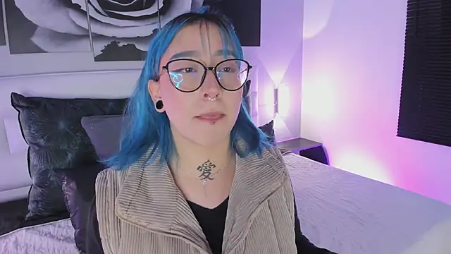 sofi bakerr online show from 12/04/25, 11:41