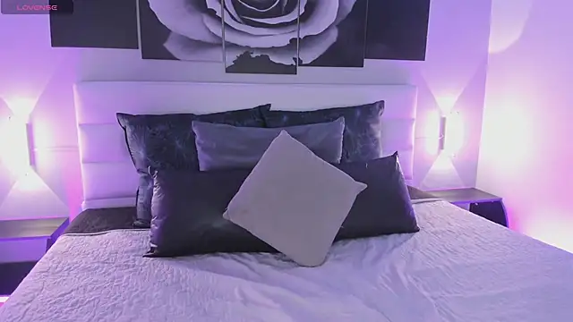 sofi bakerr online show from 12/22/25, 11:40