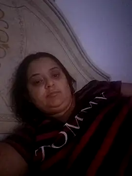 sarahhh1987 online show from 12/25/24, 08:50