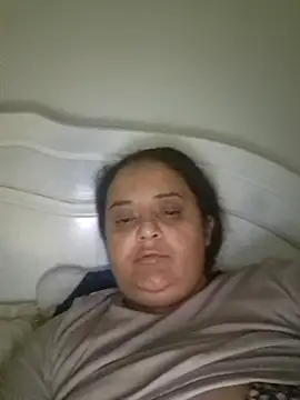 sarahhh1987 online show from 11/16/25, 04:01