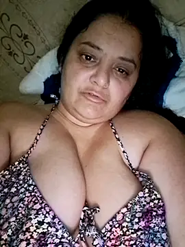 sarahhh1987 online show from 12/01/25, 11:32