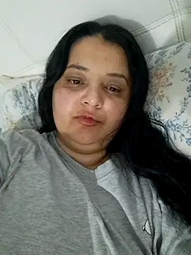 sarahhh1987 online show from 03/04/26, 04:57