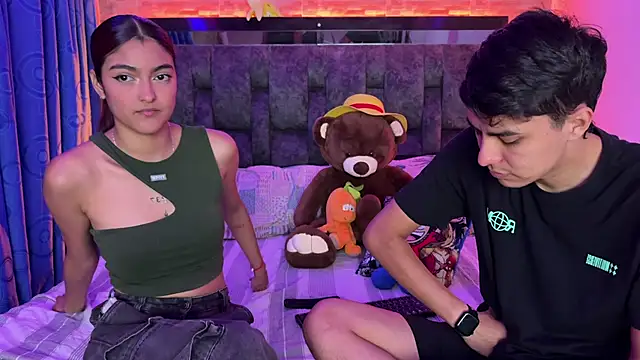 Juva    online show from 10/19/25, 10:32