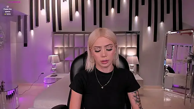 HannaConnor  online show from 03/07/26, 09:01