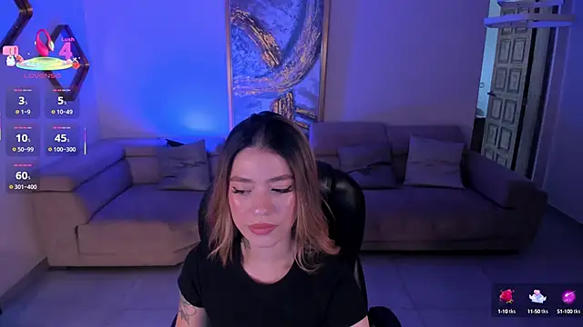 ViolettHansson online show from 02/28/25, 09:23