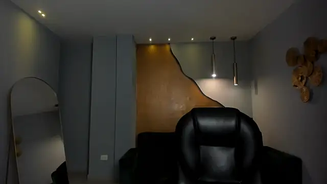 AliceHarper  online show from 04/20/26, 07:37