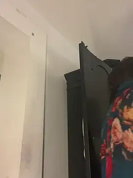 holyeroticss online show from 01/18/25, 12:35