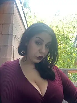 holyeroticss online show from 10/15/25, 09:04