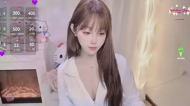 Kiss-18 online show from 12/20/25, 02:40