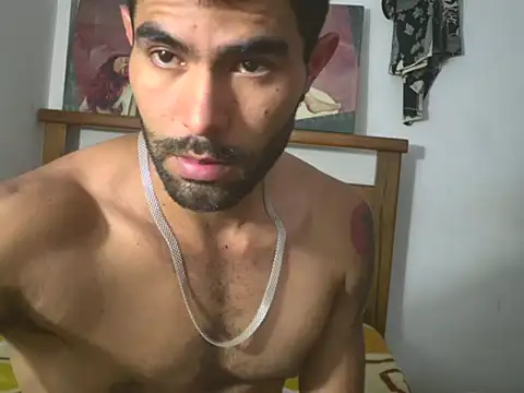 hideonbush051 online show from 04/29/26, 01:37