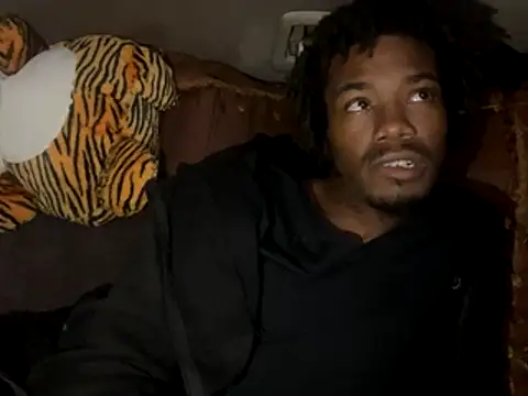 SlimeCrownzOut5 online show from 11/28/25, 11:40