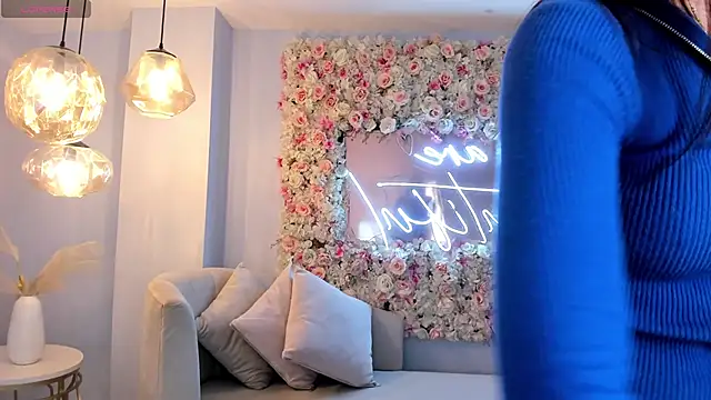 AnaisNin online show from 02/19/26, 11:06