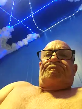 justjerkinaround666 online show from 04/30/26, 06:42